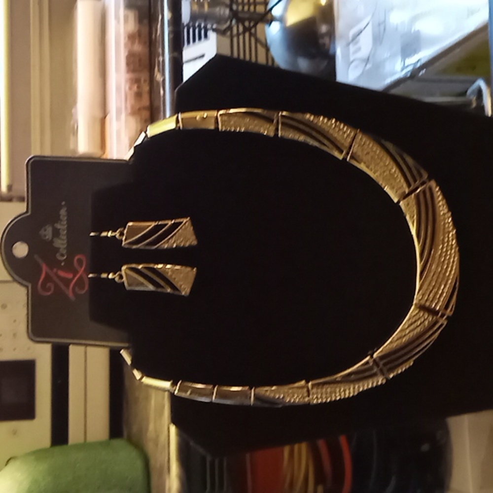 necklaces set w/bracelet & ring